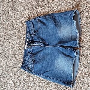 !iT Helena High Rise Shorts Size 6